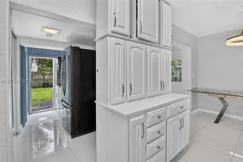 2331 Flamingo Drive Miramar FL 33023