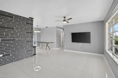 2331 Flamingo Drive Miramar FL 33023