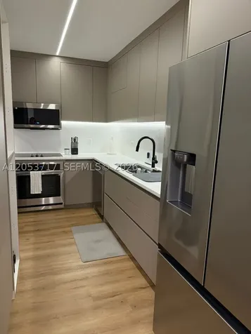 10185 Collins Avenue Bal Harbour FL 33154