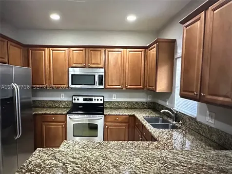 10328 NW 31st Terrace Doral FL 33172