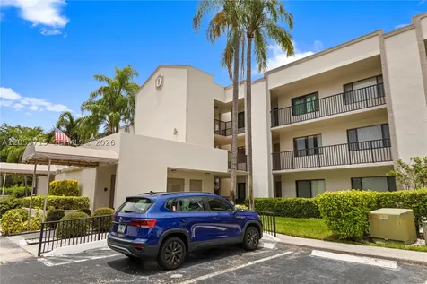 10830 W Clairmont Circle Tamarac FL 33321