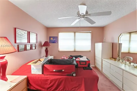 10830 W Clairmont Circle Tamarac FL 33321