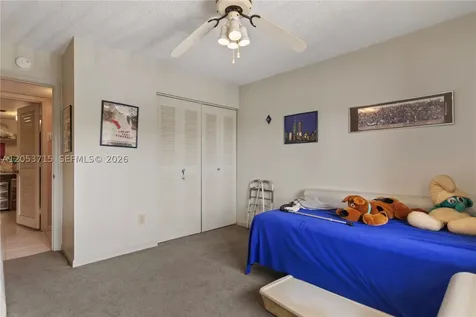 10830 W Clairmont Circle Tamarac FL 33321
