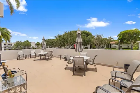 10830 W Clairmont Circle Tamarac FL 33321