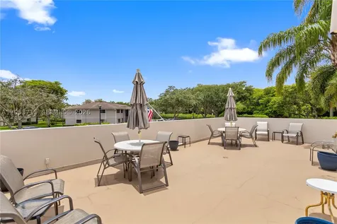 10830 W Clairmont Circle Tamarac FL 33321