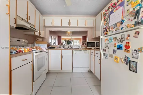 10830 W Clairmont Circle Tamarac FL 33321