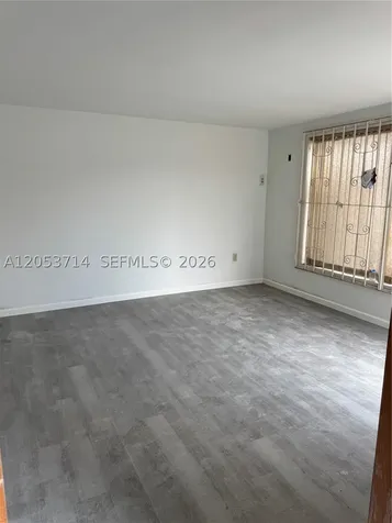 1671 W 38th Place Hialeah FL 33012