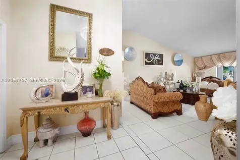 4921 NW 83rd Avenue Lauderhill FL 33351