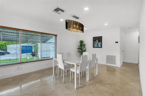 2424 NE 18th Avenue Wilton Manors FL 33305