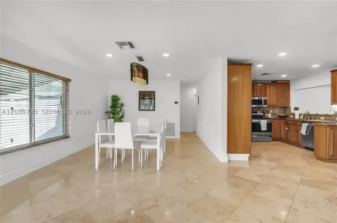 2424 NE 18th Avenue Wilton Manors FL 33305