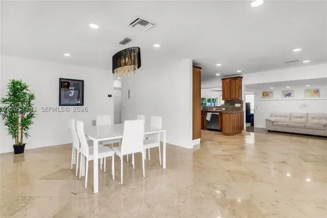 2424 NE 18th Avenue Wilton Manors FL 33305
