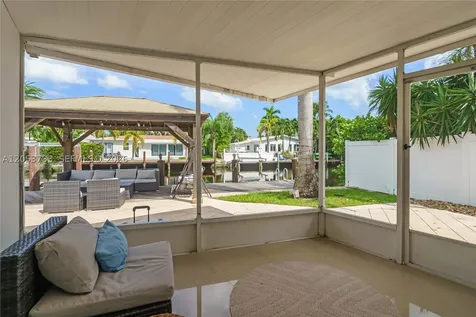 2424 NE 18th Avenue Wilton Manors FL 33305