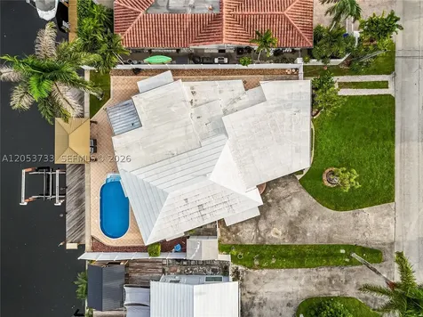 2424 NE 18th Avenue Wilton Manors FL 33305