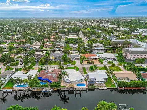 2424 NE 18th Avenue Wilton Manors FL 33305