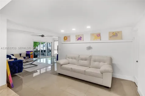 2424 NE 18th Avenue Wilton Manors FL 33305