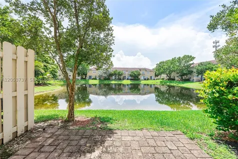 2851 W Prospect Road Tamarac FL 33309