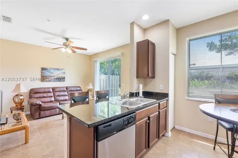 2851 W Prospect Road Tamarac FL 33309