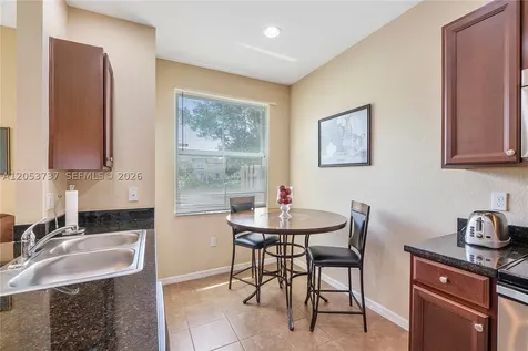 2851 W Prospect Road Tamarac FL 33309