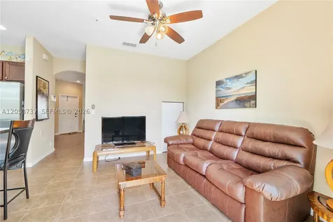 2851 W Prospect Road Tamarac FL 33309