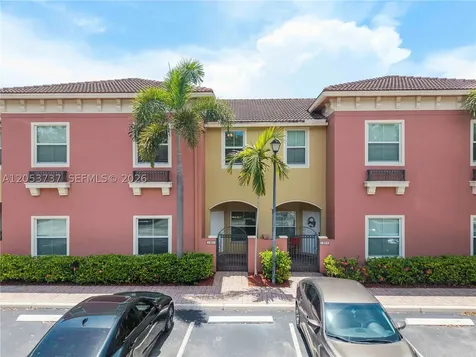 2851 W Prospect Road Tamarac FL 33309