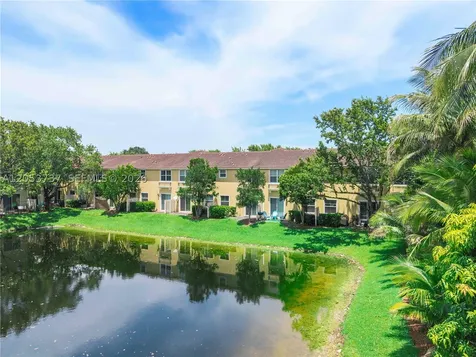 2851 W Prospect Road Tamarac FL 33309