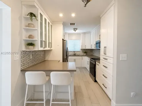 6320 SW 24th Street Miami FL 33155