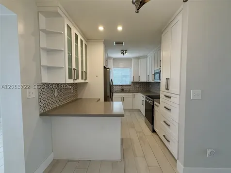 6320 SW 24th Street Miami FL 33155