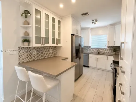 6320 SW 24th Street Miami FL 33155