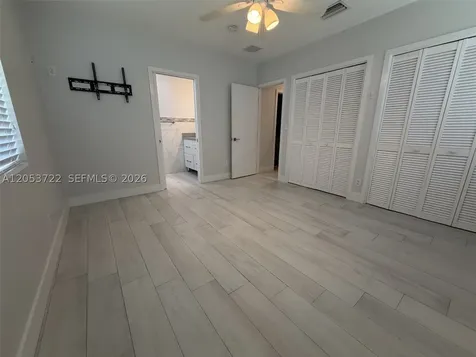6320 SW 24th Street Miami FL 33155