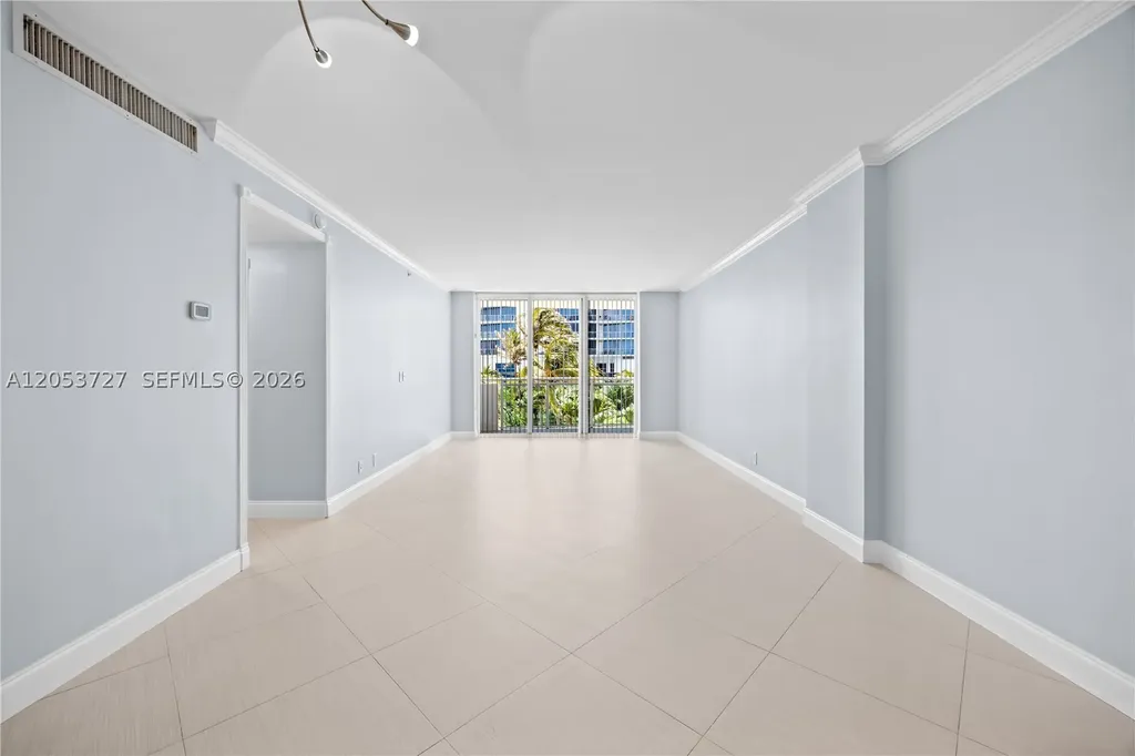 3001 S Ocean Drive Hollywood FL 33019