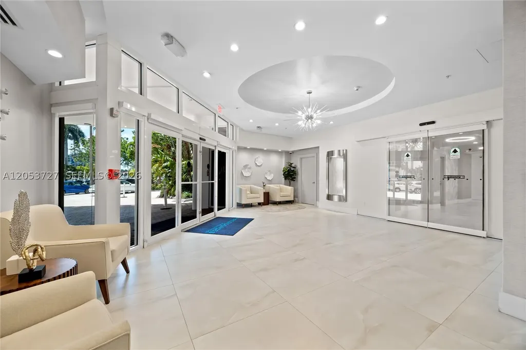 3001 S Ocean Drive Hollywood FL 33019
