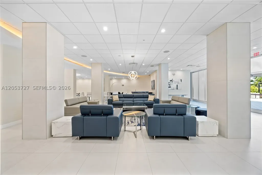 3001 S Ocean Drive Hollywood FL 33019