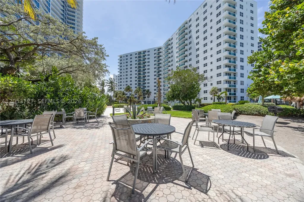 3001 S Ocean Drive Hollywood FL 33019