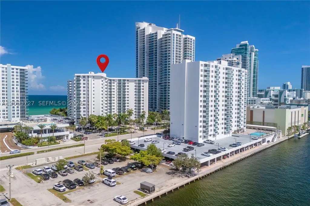 3001 S Ocean Drive Hollywood FL 33019