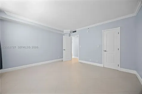 3001 S Ocean Drive Hollywood FL 33019