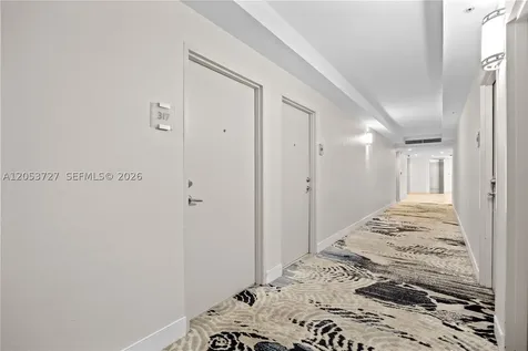 3001 S Ocean Drive Hollywood FL 33019