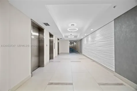 3001 S Ocean Drive Hollywood FL 33019