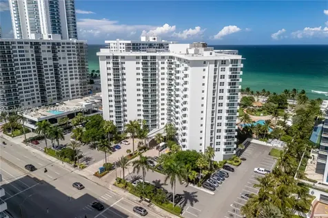 3001 S Ocean Drive Hollywood FL 33019