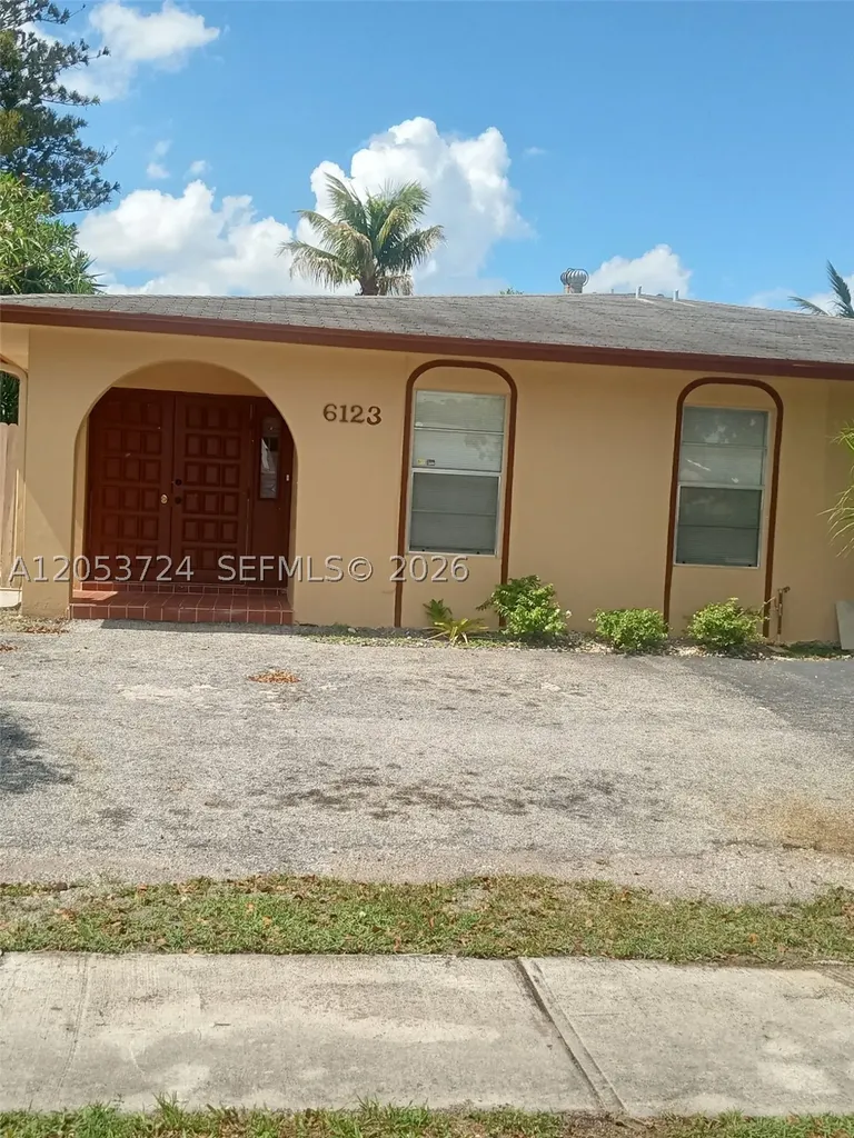 6123 SW 4th Place Margate FL 33068