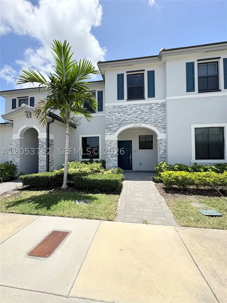 13232 SW 287 Terrace Homestead FL 33033