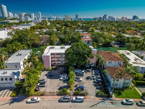 4011 N Meridian Avenue Miami Beach FL 33140