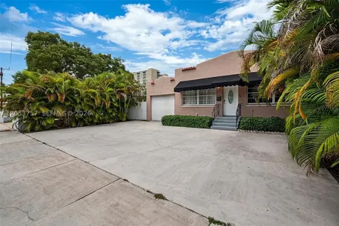 3629 SW 12th Street Miami FL 33135