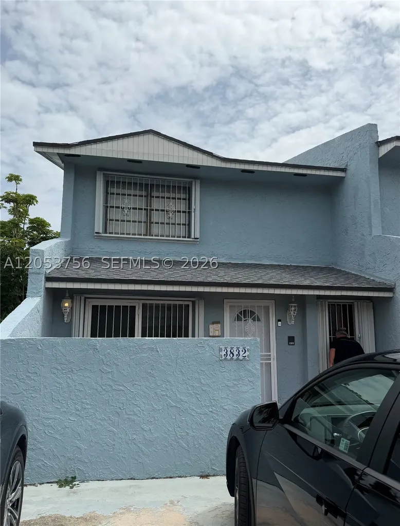 3832 SW 107th Avenue Miami FL 33165
