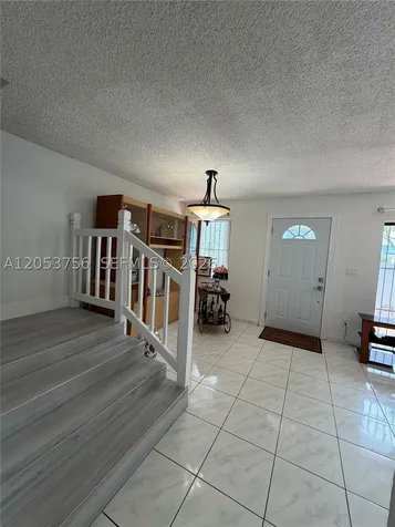 3832 SW 107th Avenue Miami FL 33165
