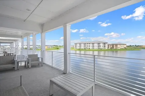 8117 Surf Street Kissimmee FL 34747