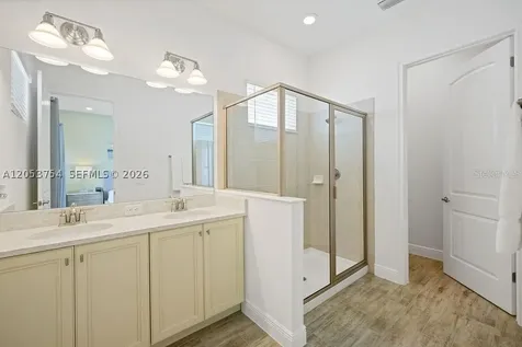 8117 Surf Street Kissimmee FL 34747