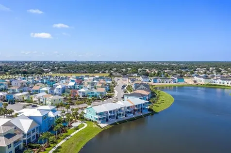 8117 Surf Street Kissimmee FL 34747