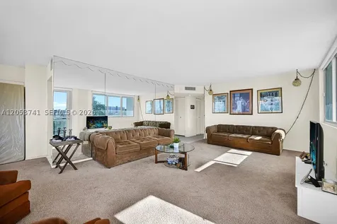 7135 Collins Avenue Miami Beach FL 33141