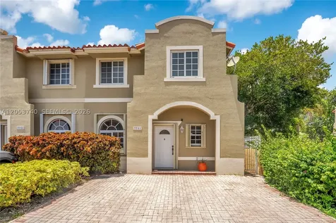 7711 SW 94th Terrace Miami FL 33156