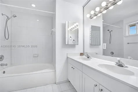 7711 SW 94th Terrace Miami FL 33156